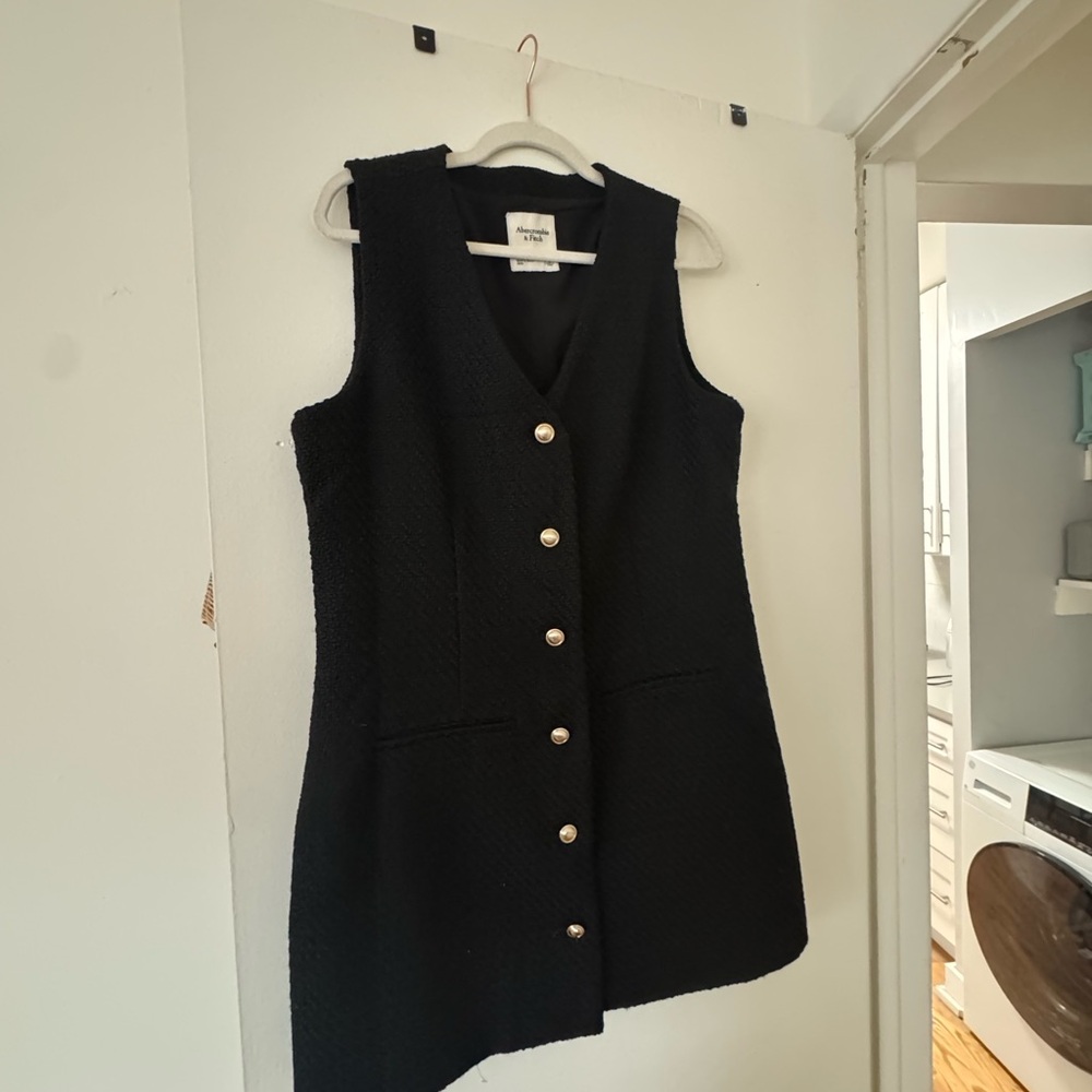 Abercrombie & Fitch Black Button-Front Mini Dress - Picture 2 of 4